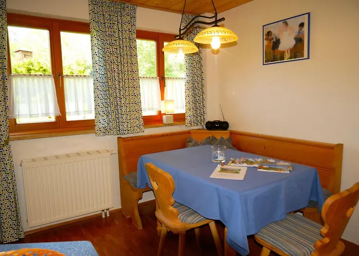 Haus Auerhahn شقة